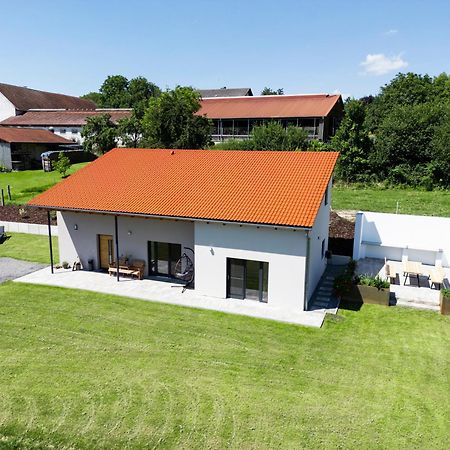 Apartamento Wo Sich Kuh, Fuchs Und Hase Gute Nacht Sagen Wolfsegg Exterior foto